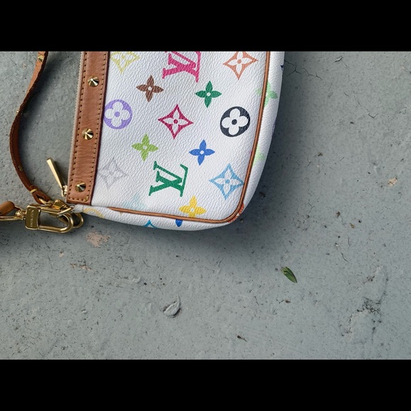 Luis Vuitton multi color pochette - Picture 11 of 16